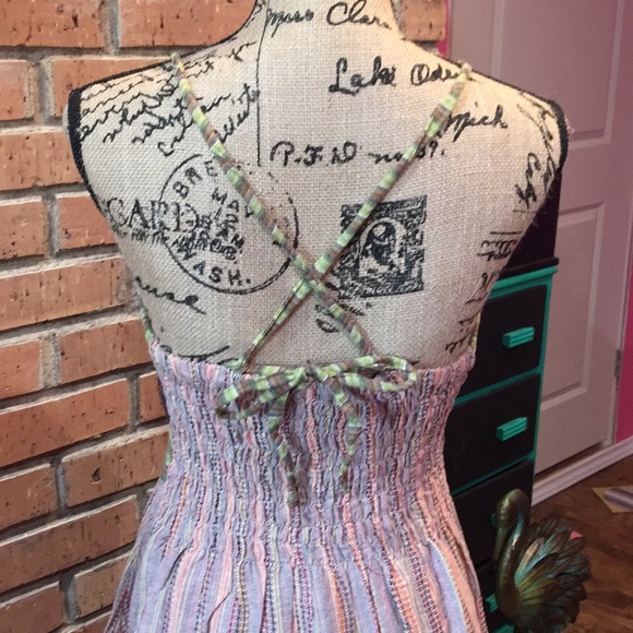 Boho hippie halter dress Rising International - Picture 8 of 8